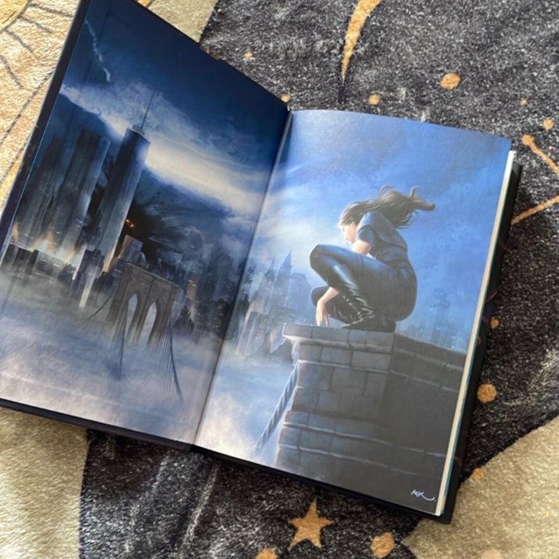 The Wren in the Holly Library (Deluxe Limited Edition)