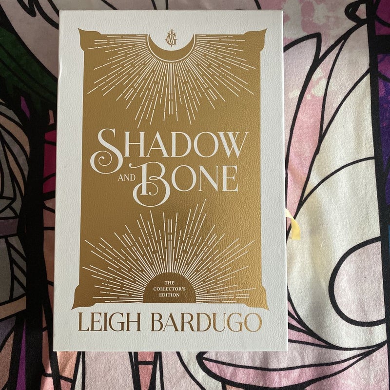 Shadow and Bone: the Collector's Edition