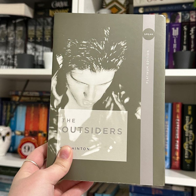 The Outsiders - Platinum Edition 