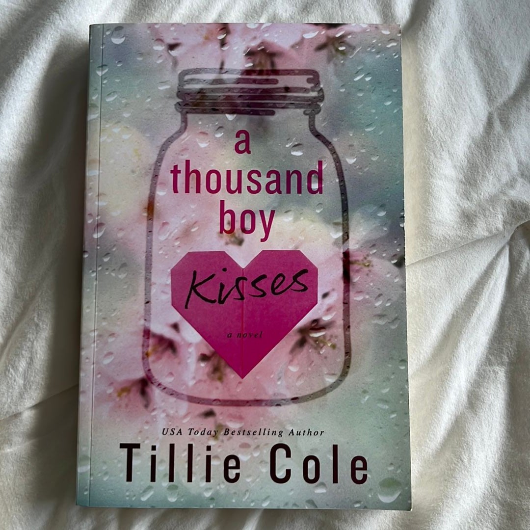 A Thousand Boy Kisses by Tillie Cole, Paperback Pangobooks