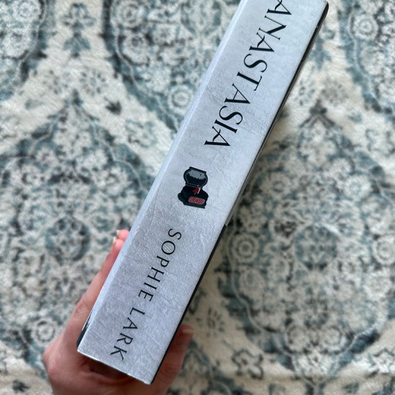 (SIGNED INDIE) Anastasia
