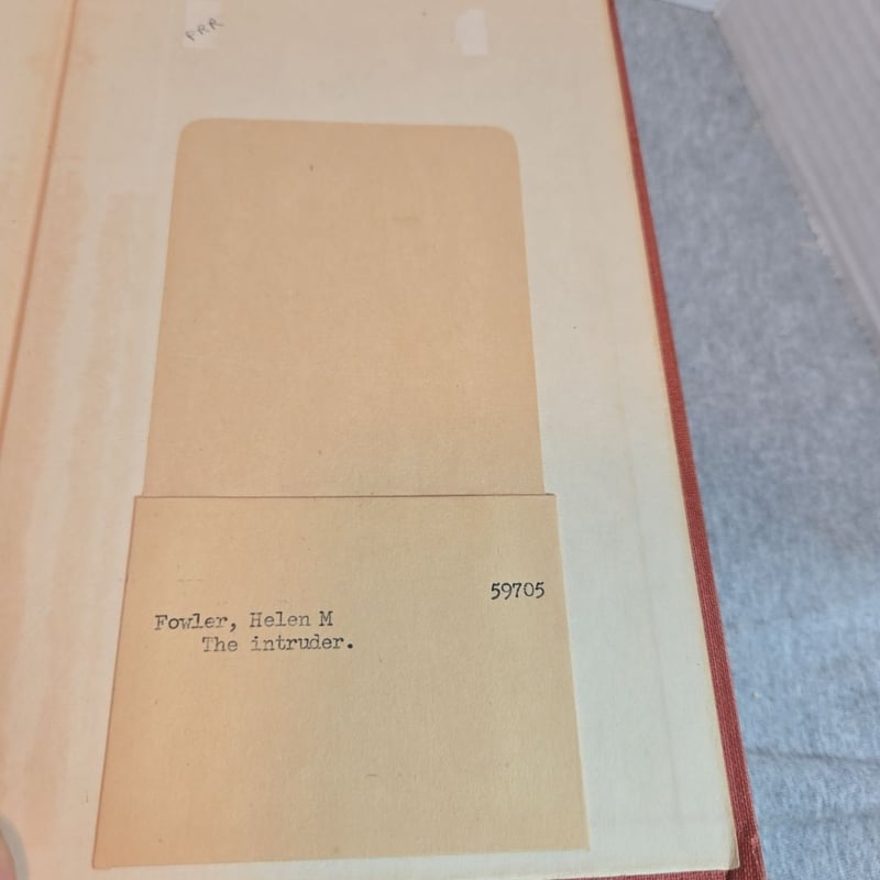 The Intruder by Helen Fowler , Hardcover | Pangobooks