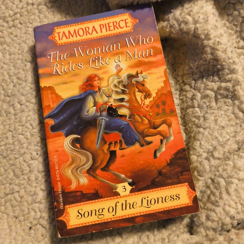 Song of the Lioness: The Woman Who Reads Like a Man