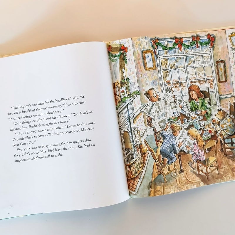 Paddington and the Christmas Surprise 