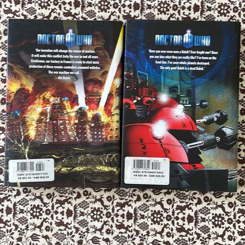 2 Doctor Who Graphic Novels