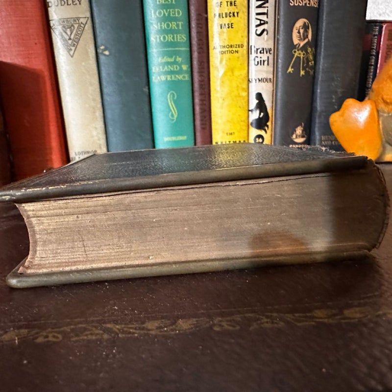 Holy bible 1804 Antique Clasp Hard Cover Book