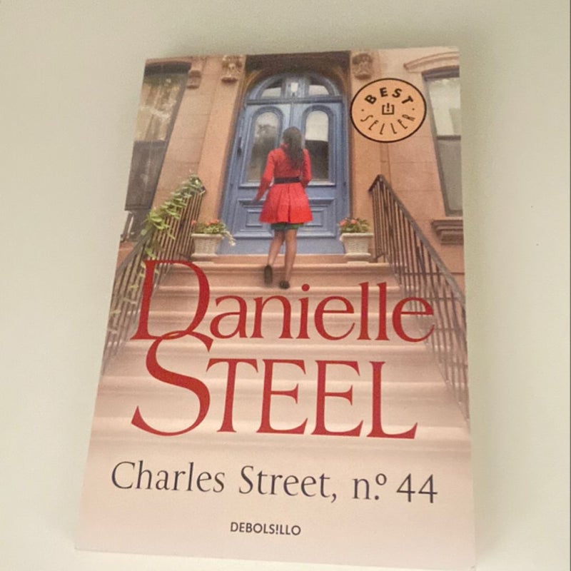 Charles Street, No. 44 / 44 Charles Street / 44 Charles Street: a Novel