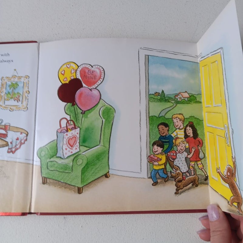 Curious George 3 Book Bundle: Happy Valentines Day, and the Dump Truck, Goes Sledding 