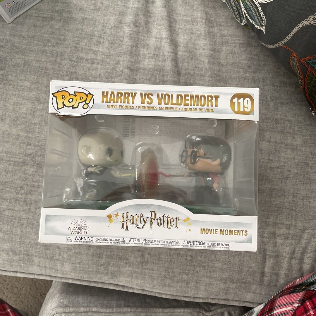 Harry vs. Voldemort by Funko Pop, Paperback