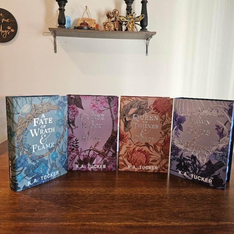 HAND SIGNED* Fairyloot Fate & Flame Series