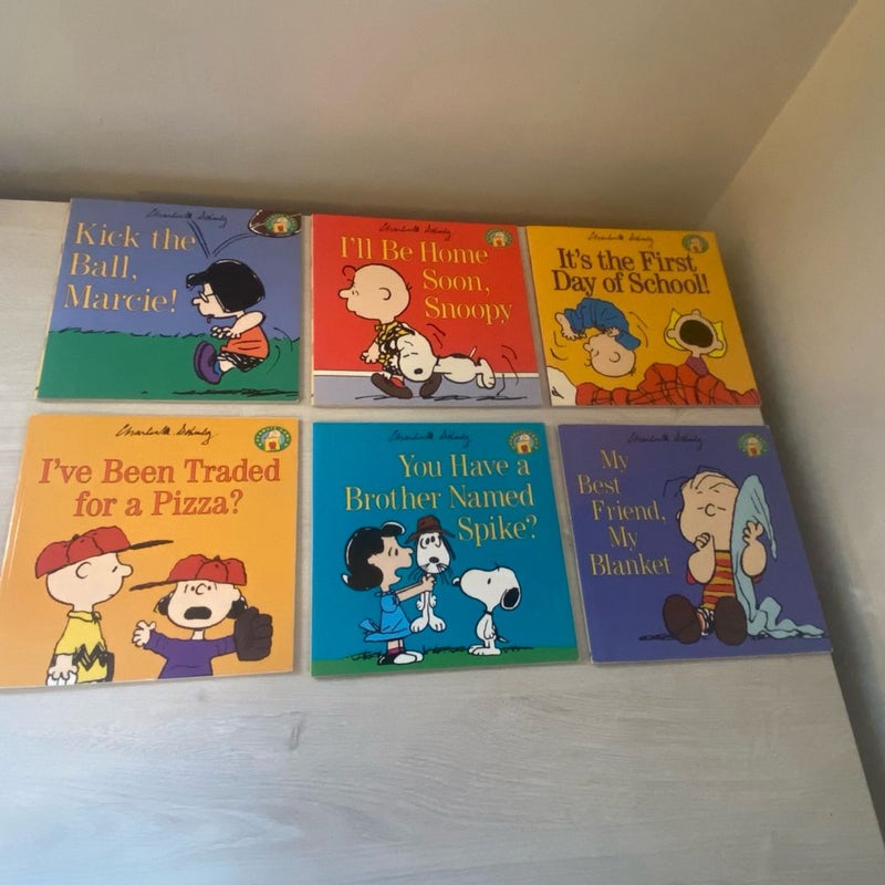 Set of Six Peanuts Gang Books