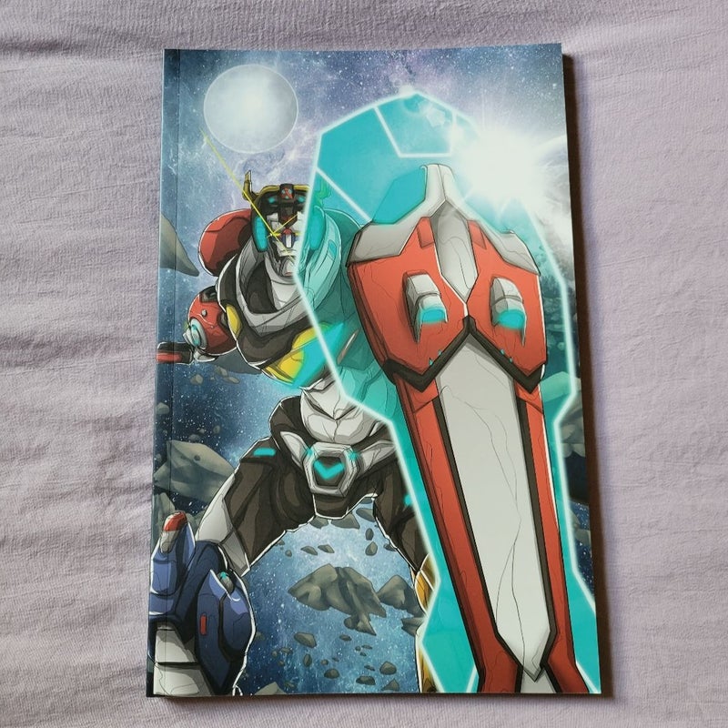 Voltron Legendary Defender Vol. 1-3 Bundle