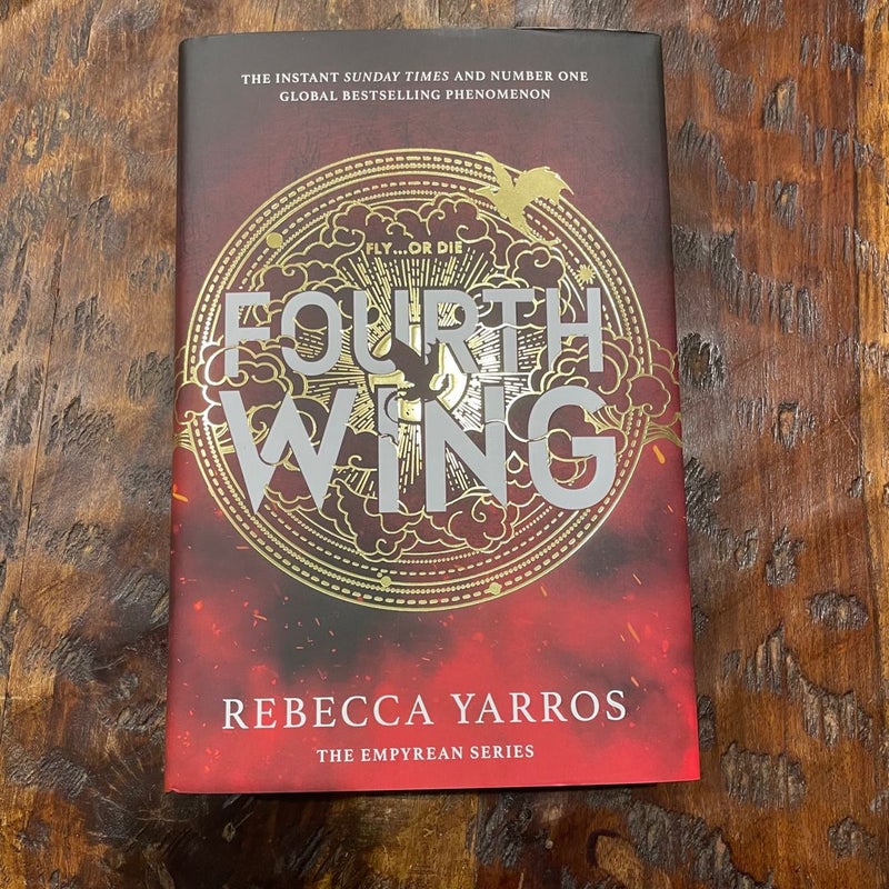Fourth Wing Holiday Waterstones Exclusive UK edition! 