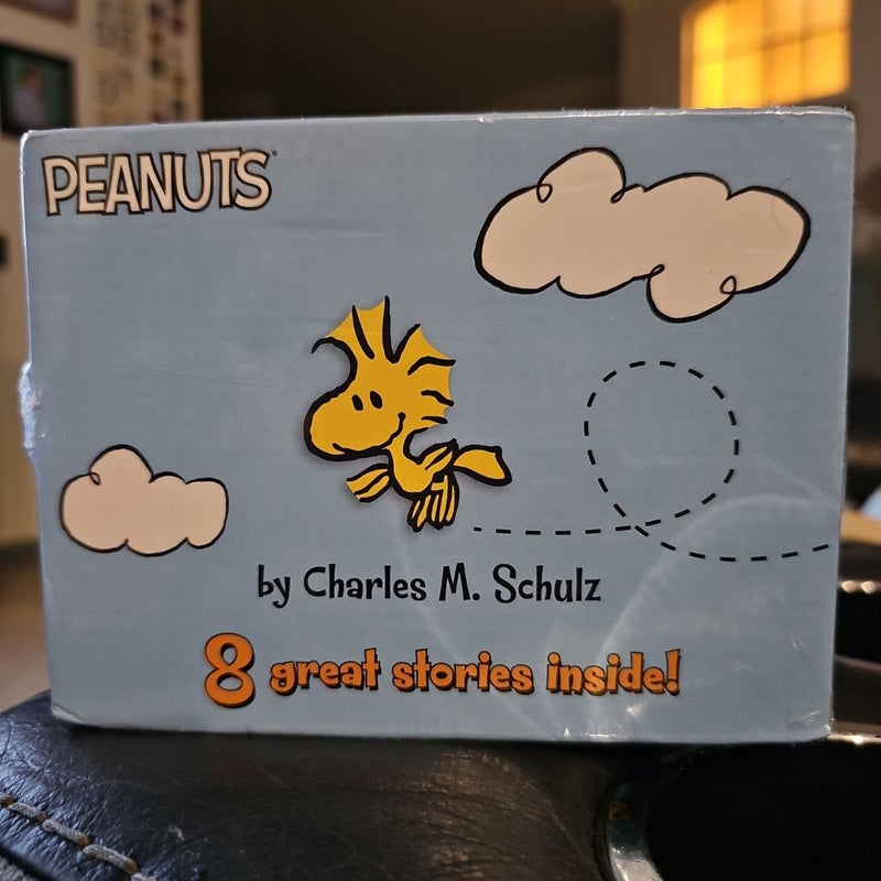 The Peanuts Story Box