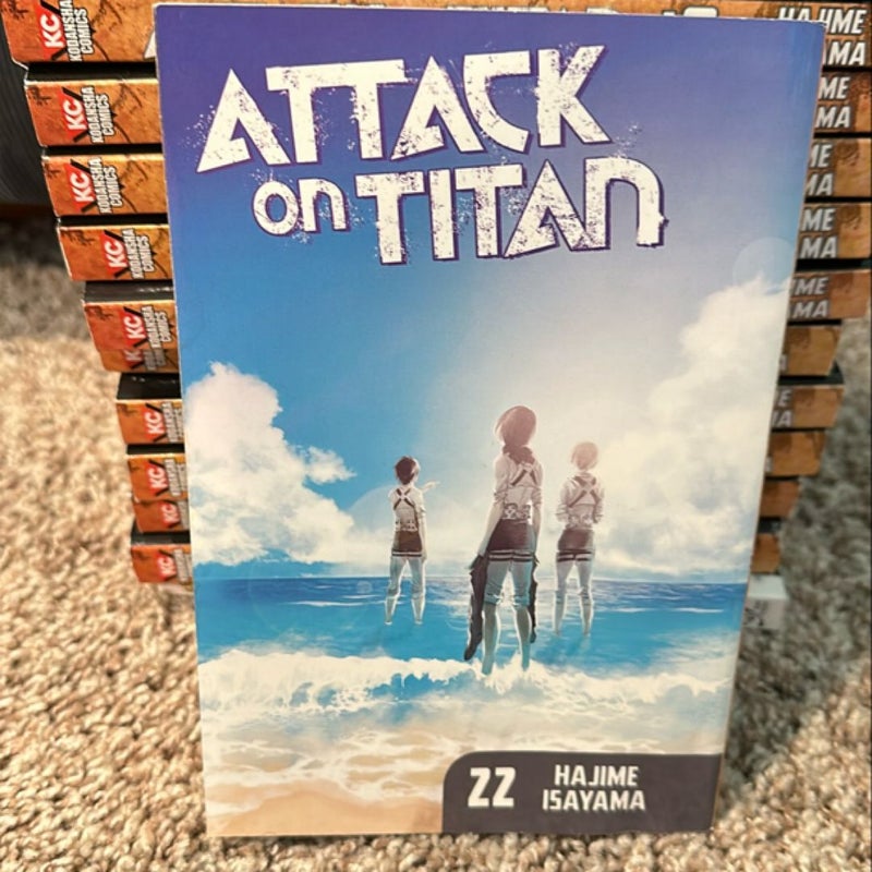 Attack on Titan 22