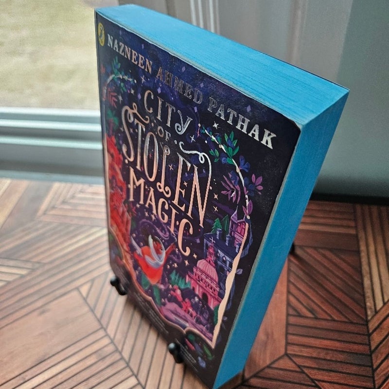 City of Stolen Magic: Exclusive Waterstones Edition, Sprayed Edges