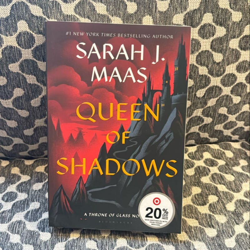 Queen of Shadows