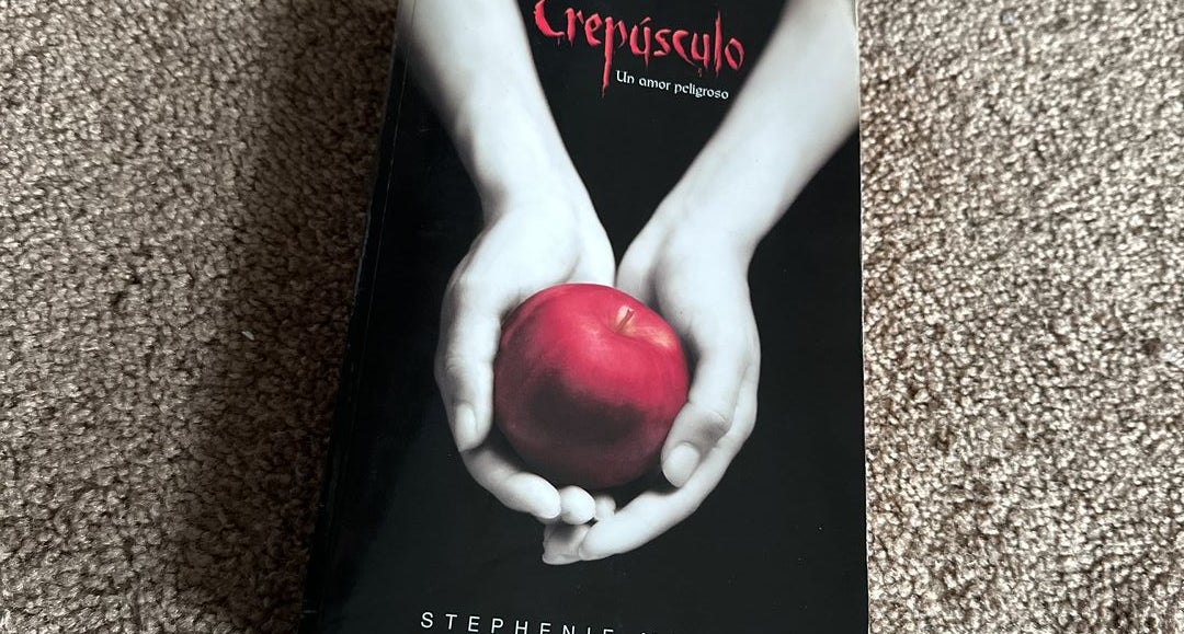 Crepusculo: Un Amor Peligroso (Spanish Edition)