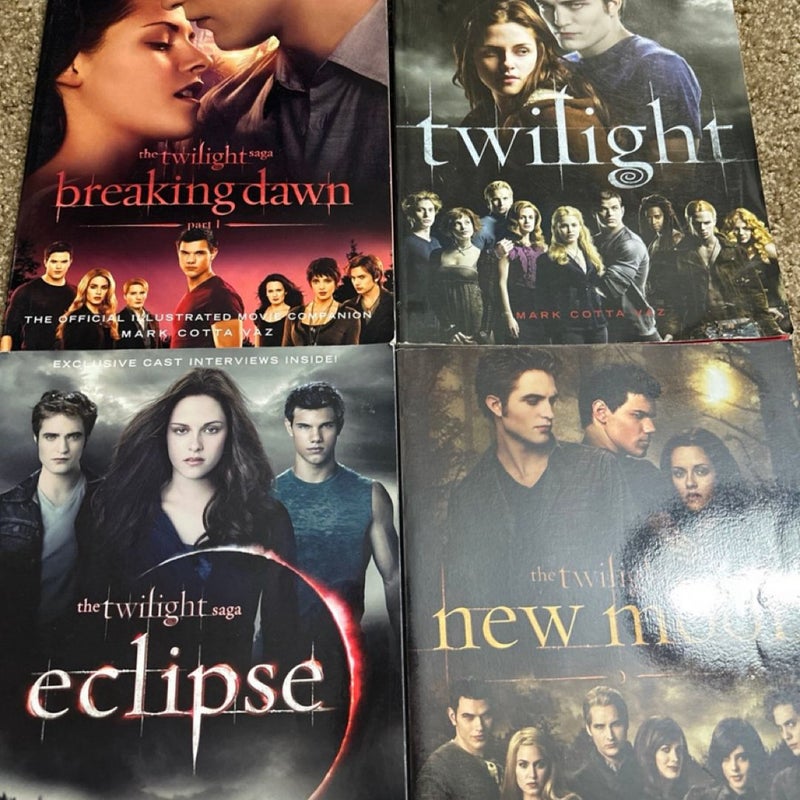 Twilight: the Complete Illustrated Movie Companion