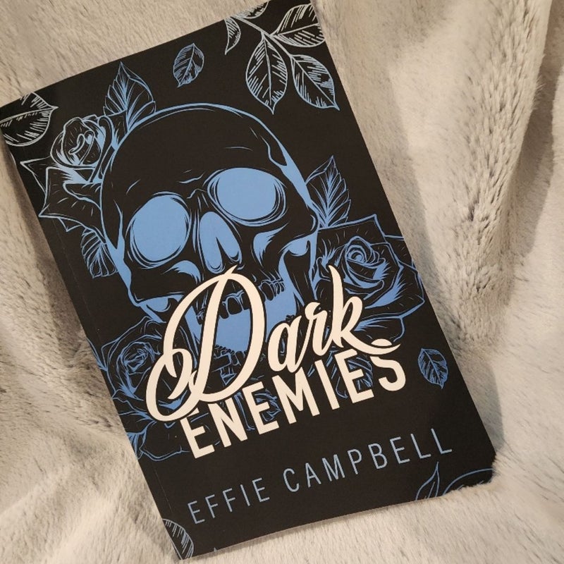 Dark Enemies: Special Edition Blue