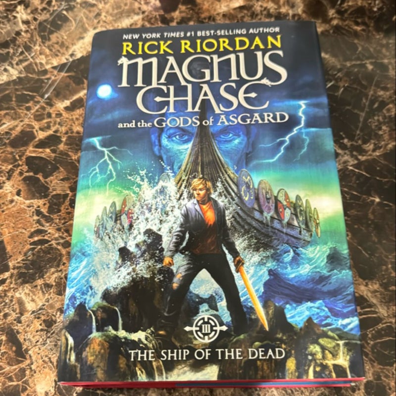 Magnus Chase and the Gods of Asgard, Book 3 the Ship of the Dead (Magnus Chase and the Gods of Asgard, Book 3)