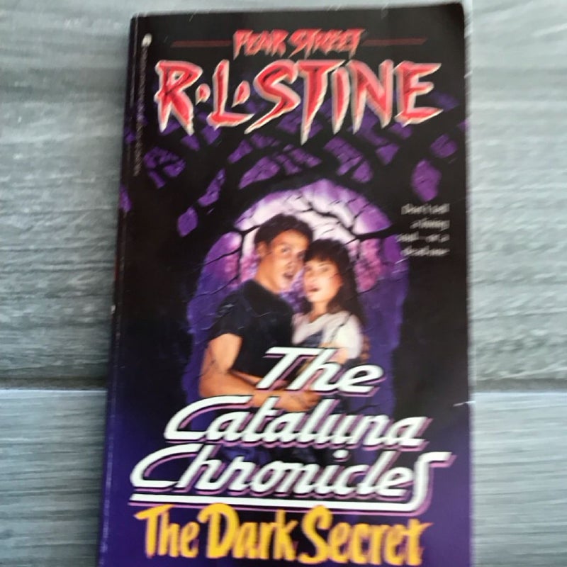 FEAR STREET R.L. STINE “THE CATALUNA CHRONICLES” VINTAGE Teen Horror, First Edition 1991