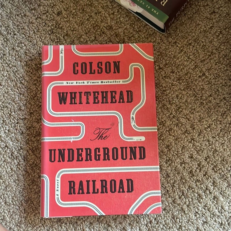 The Underground Railroad (Pulitzer Prize Winner) (National Book Award Winner) (Oprah's Book Club)