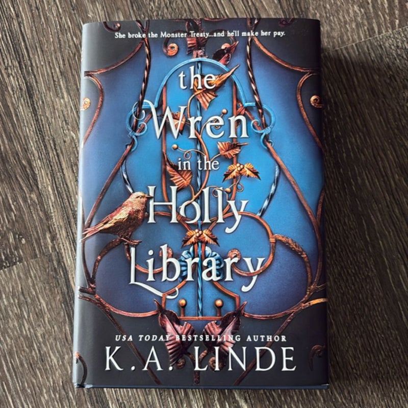 The Wren in the Holly Library (Deluxe Limited Edition)
