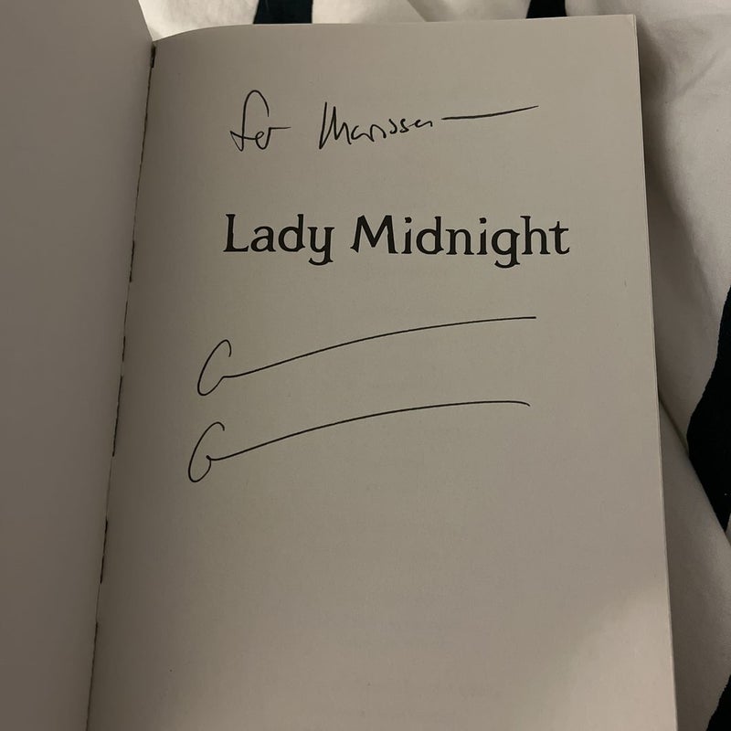 Lady Midnight (signed with name)