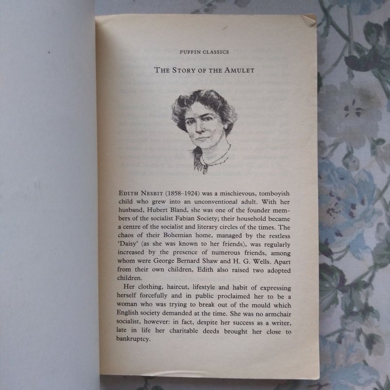 The Story of the Amulet