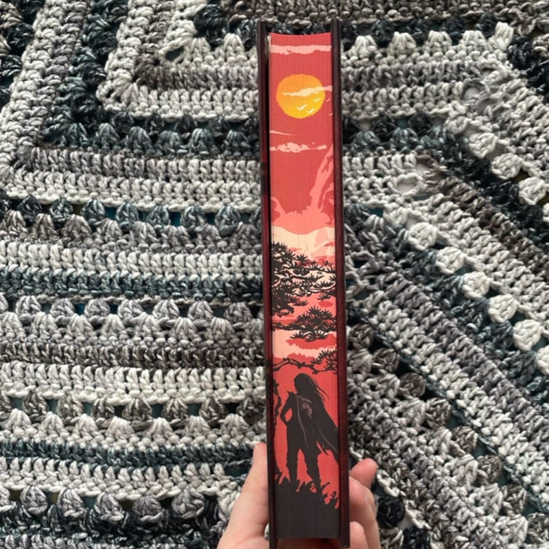 Five Broken Blades (Deluxe Limited Edition)