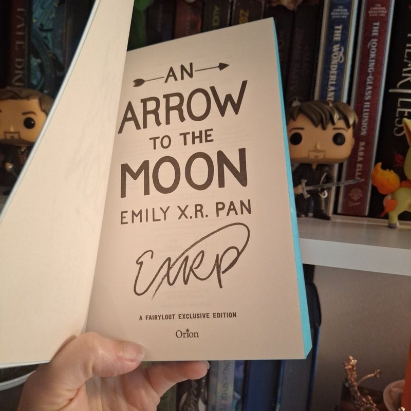An Arrow to the Moon *signed fairyloot edition with sprayed edges*