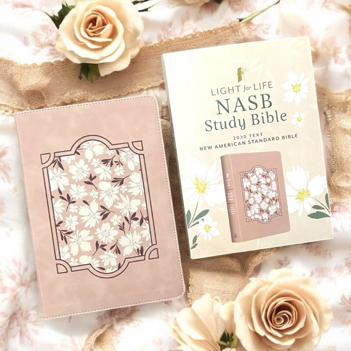 Light for Life NASB Study Bible (Blush Bouquet) by Barbour Barbour Bibles