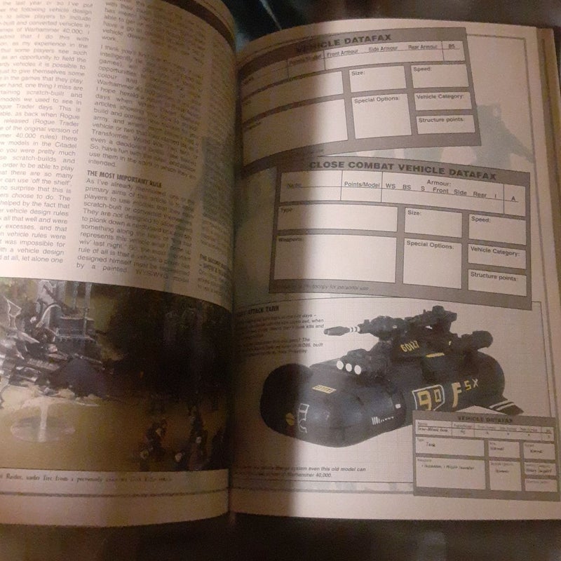 Warhammer 40k Chapter Approved paperback book 2001 ( White Dwarf compilation) 