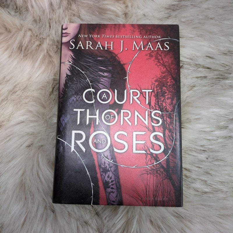 A Court of Thorns and Roses OOP