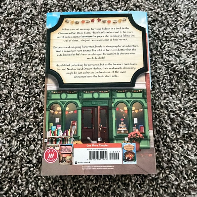 The Cinnamon Bun Book Store (Dream Harbor, Book 2)