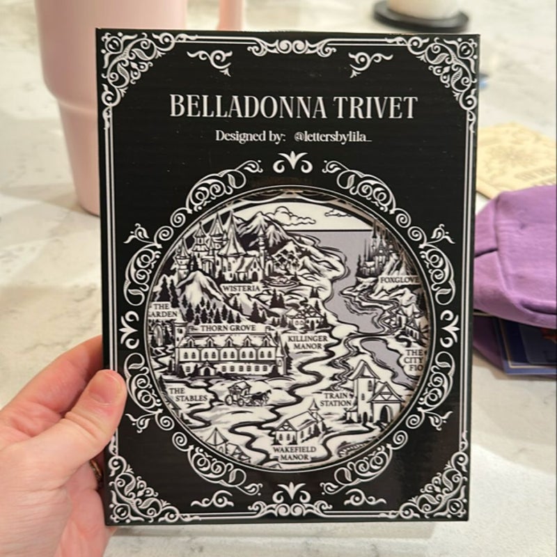 Belladonna Trivet