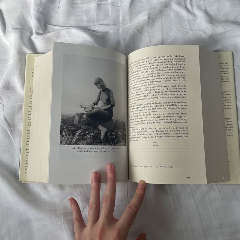 The Letters of Sylvia Plath Volume 1