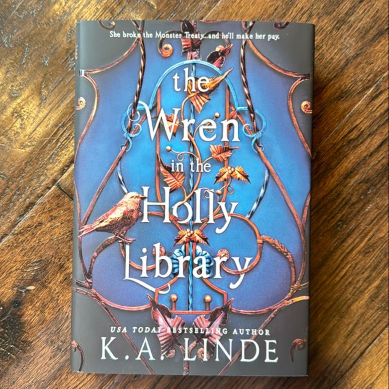 The Wren in the Holly Library (Deluxe Limited Edition)