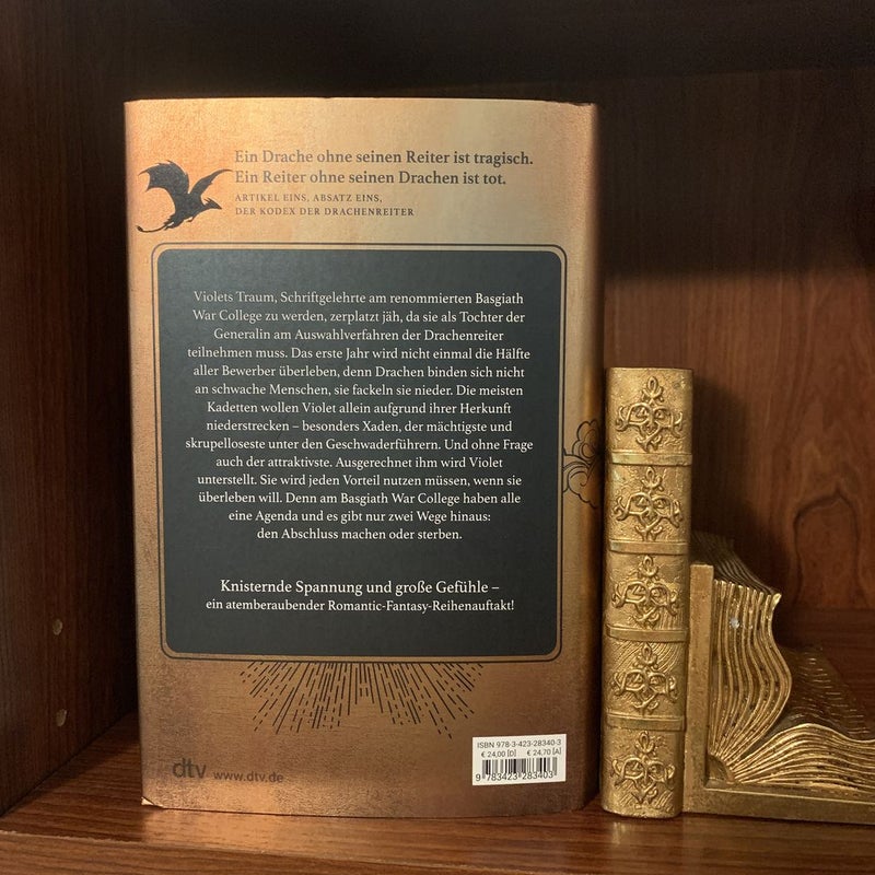 Fourth Wing - German Edition