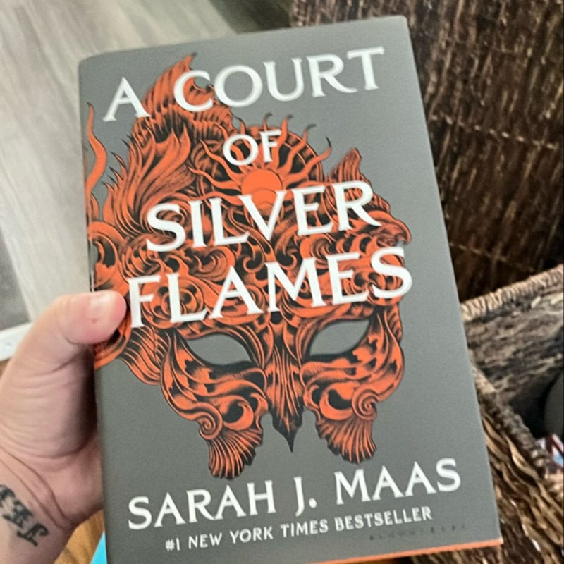 A Court of Silver Flames