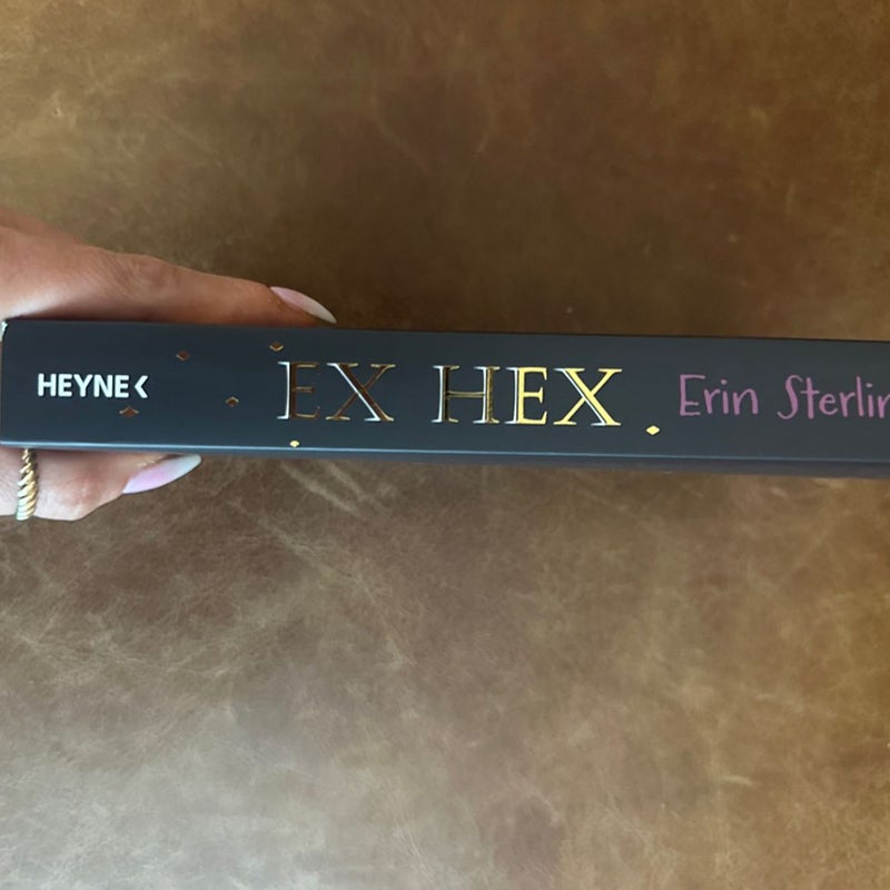 Fairyloot store Edition The Ex Hex by Erin Sterling *SIGNED* Sprayed Edges NEW!