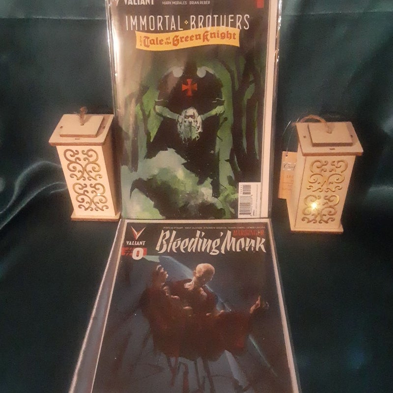 2 Valiant Comic Book Lot Immortal Brothers The Tale of the Green Knight 