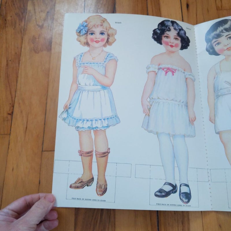 Paper dolls from the 1920's 