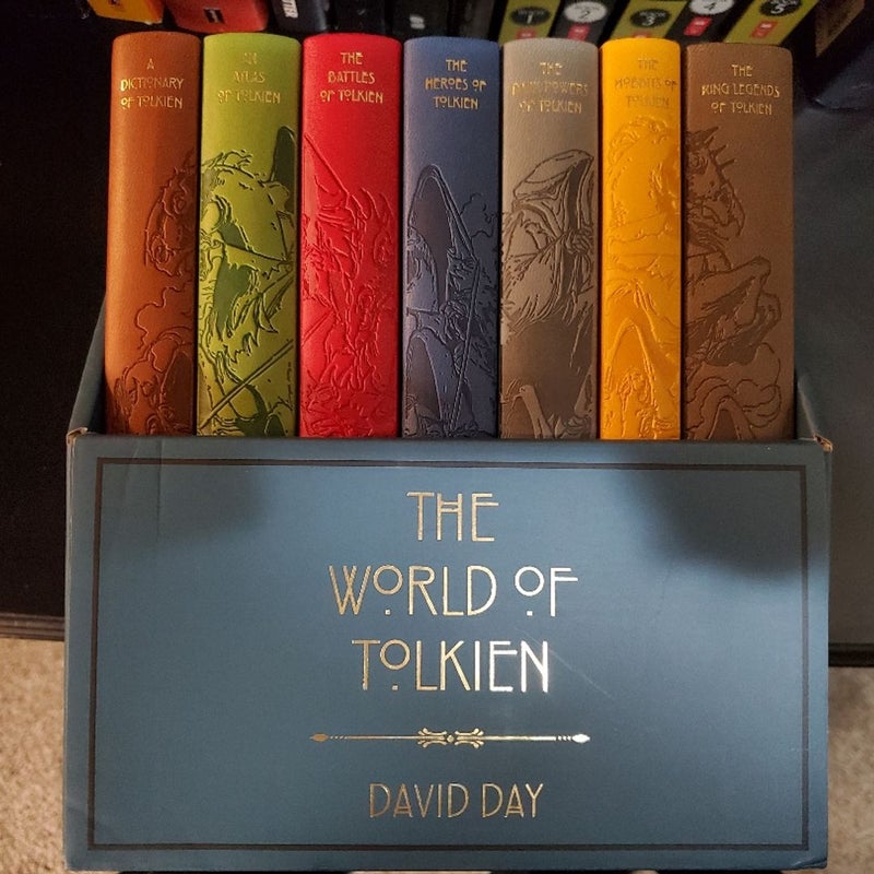 The World of Tolkien: Seven-Book Boxed Set