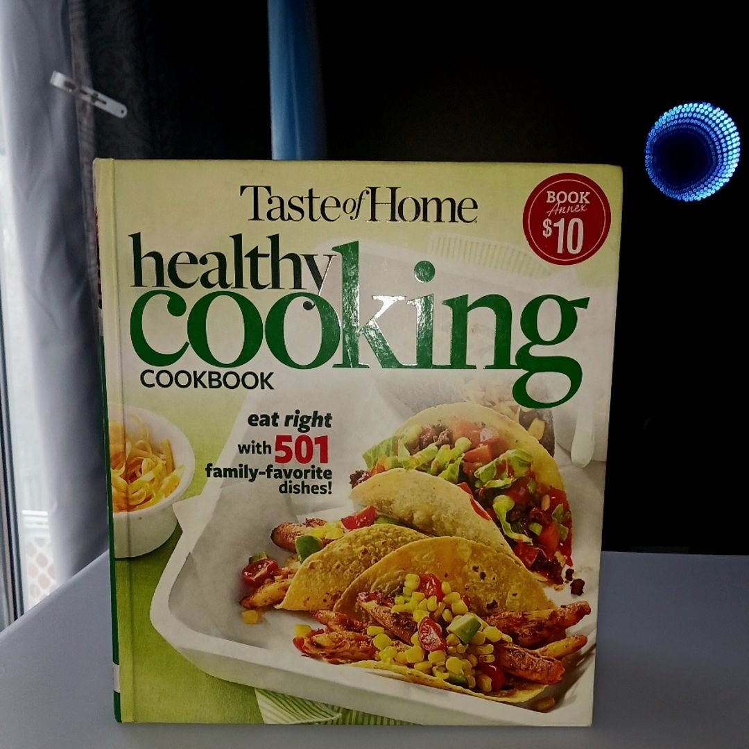 Taste of Home Healthy Cooking Cookbook by Readers Digest Book