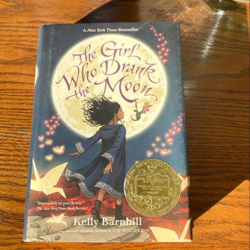 The Girl Who Drank the Moon (Winner of the 2017 Newbery Medal)