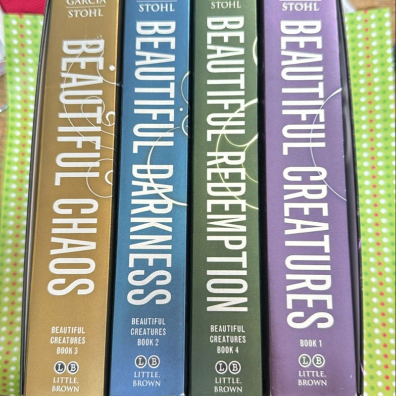 The Beautiful Creatures Complete Paperback Collection