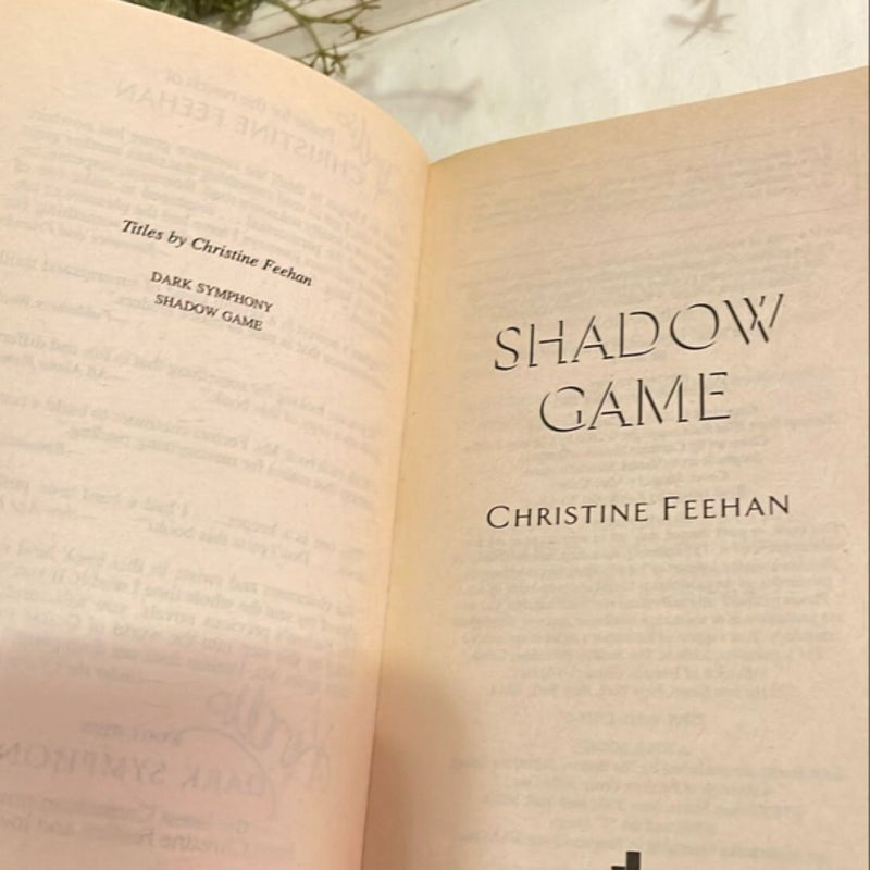 Shadow Game  Original Cover OOP