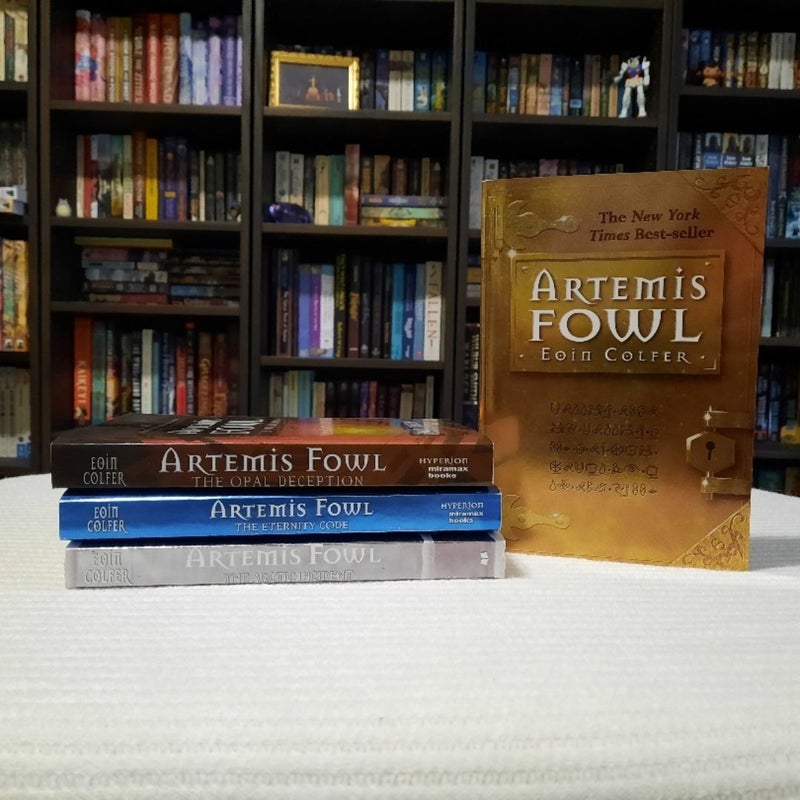 Artemis Fowl 1-4 paperbacks